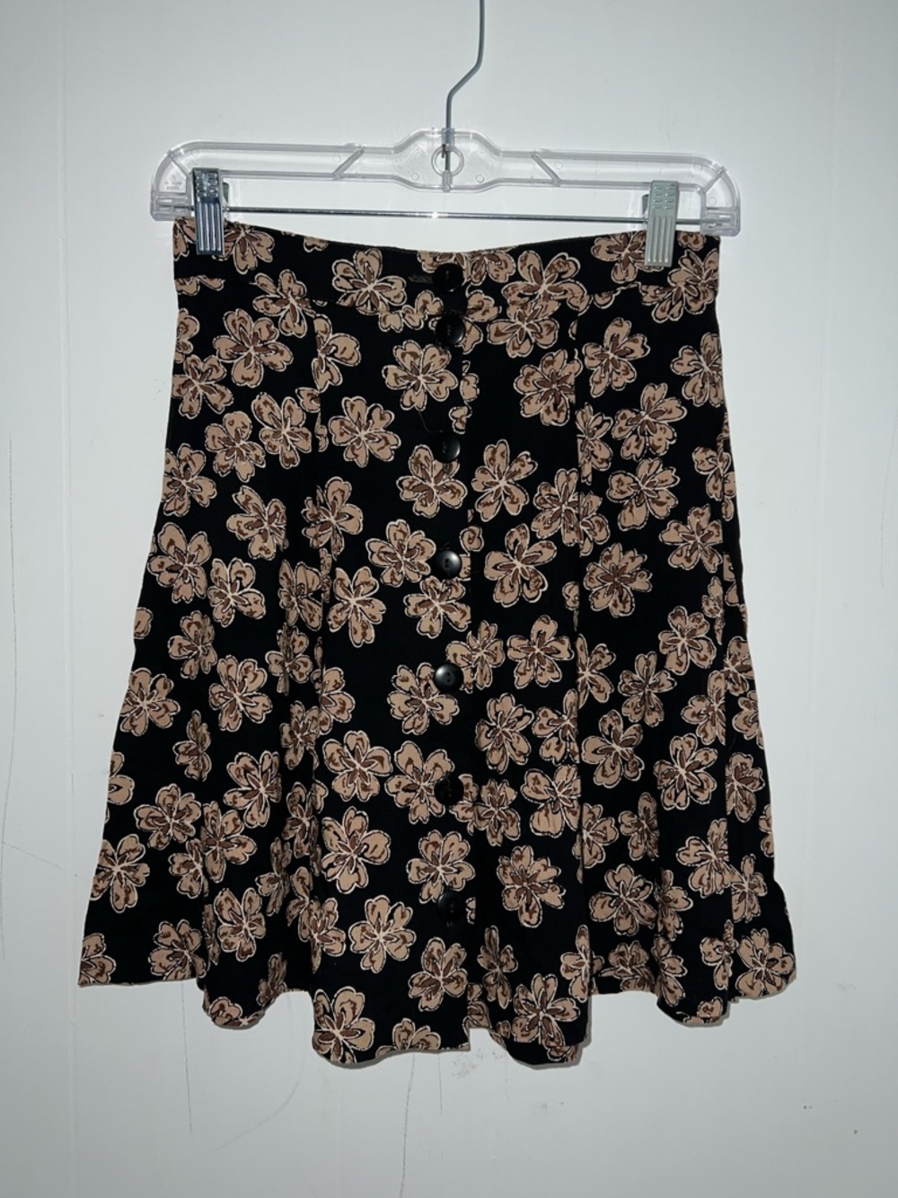 Black Floral Button-Front Skater Skirt Size 7 (Junior) 0411264